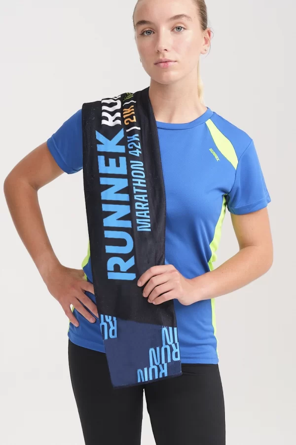 Runnek Custom Microfibre Sports Towel