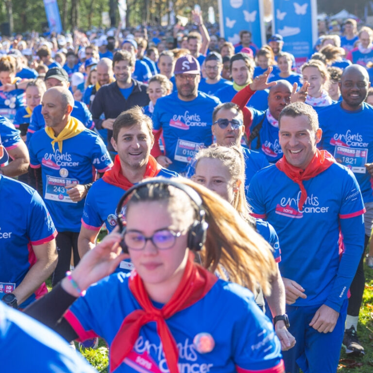 The_Ultimate_Guide_to_Ordering_Custom_Running_Tops_for_a_Charity_Marathon