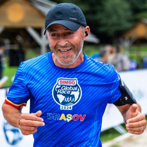 How to Choose Custom Running Tops for Charity Events